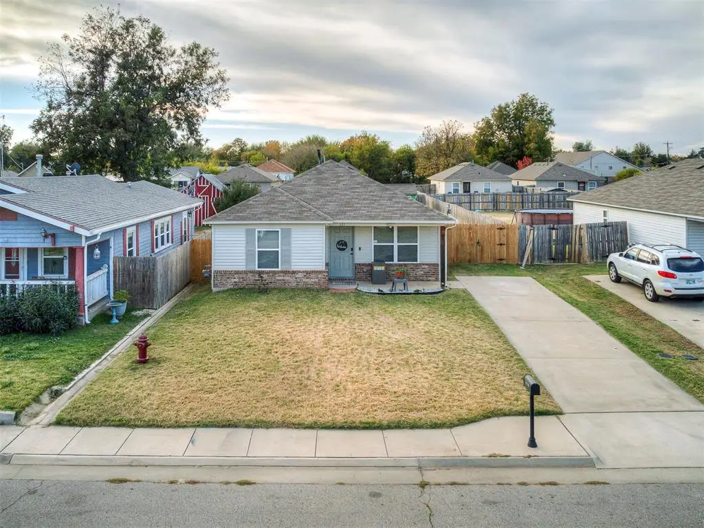121 N M Avenue, El Reno, OK 73036 - Image #1