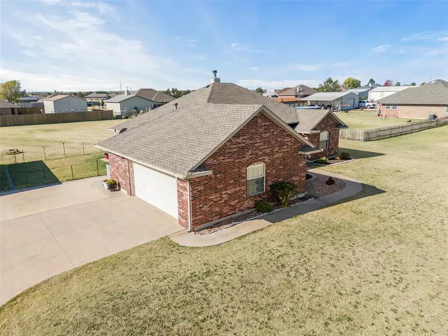 3634 Smokey Bend Ridge, Piedmont, OK 73078 - Image #2