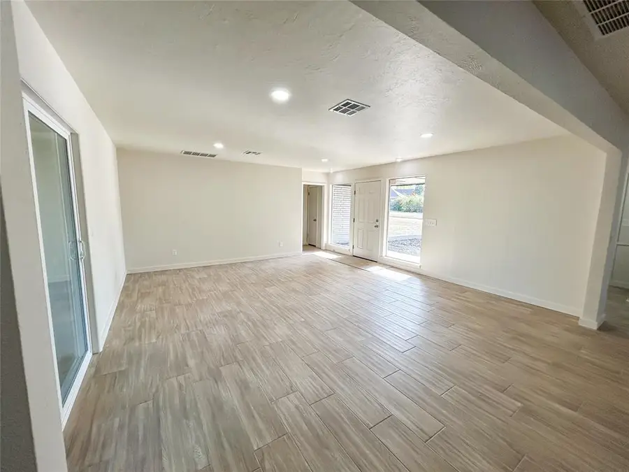 4405 NW 59th Street, Oklahoma City, OK 73112 - Image #3