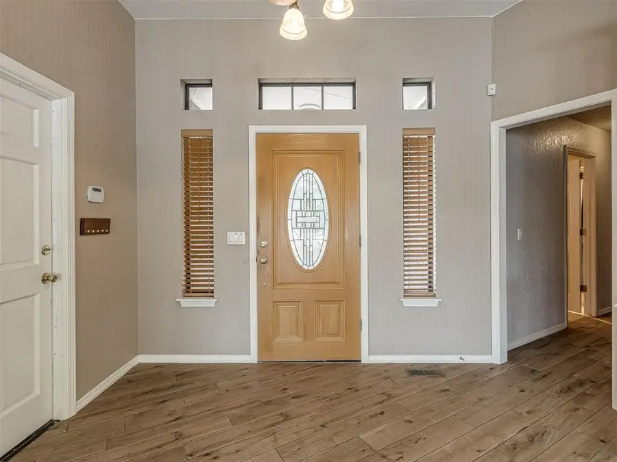 10316 Bacardy Place, Oklahoma City, OK 73162 - Image #3