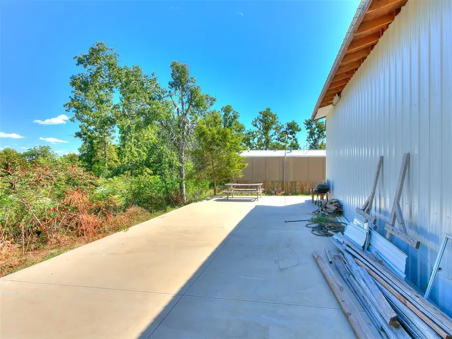 19700 Mooseville Drive, Noble, OK 73068 - Image #2