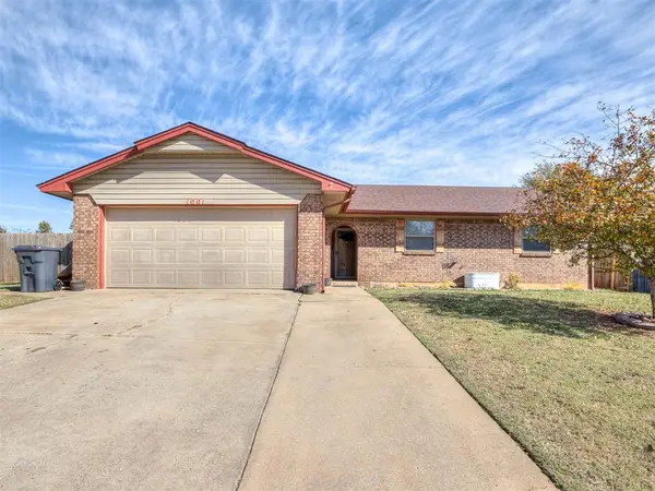 1001 Cambridge Drive, Yukon, OK 73099