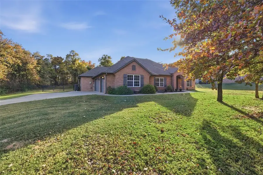 12920 Arbor Meadows Lane, Oklahoma City, OK 73165 - Image #3
