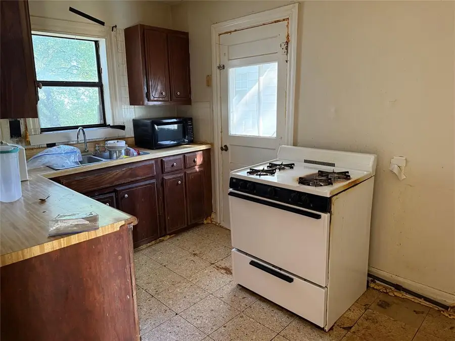 1711 NW Liberty Avenue, Lawton, OK 73507 - Image #3