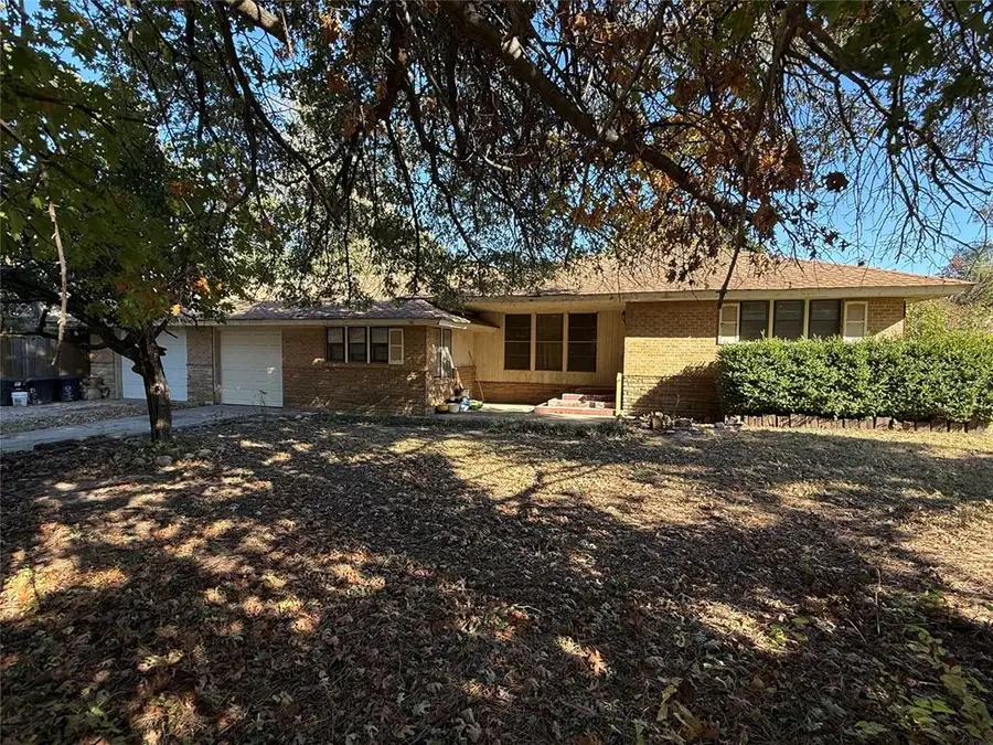 4324 N Grove Avenue, Warr Acres, OK 73122 - Image #2