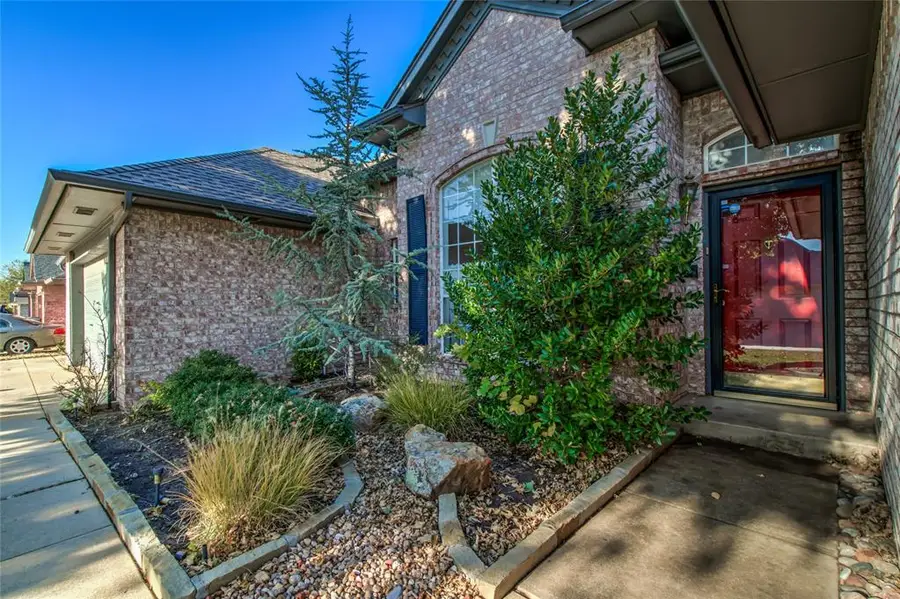 8721 NW 116th Street, Oklahoma City, OK 73162 - Image #3