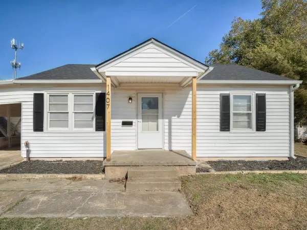 1407 E Lockheed Court, Midwest City, OK 73110