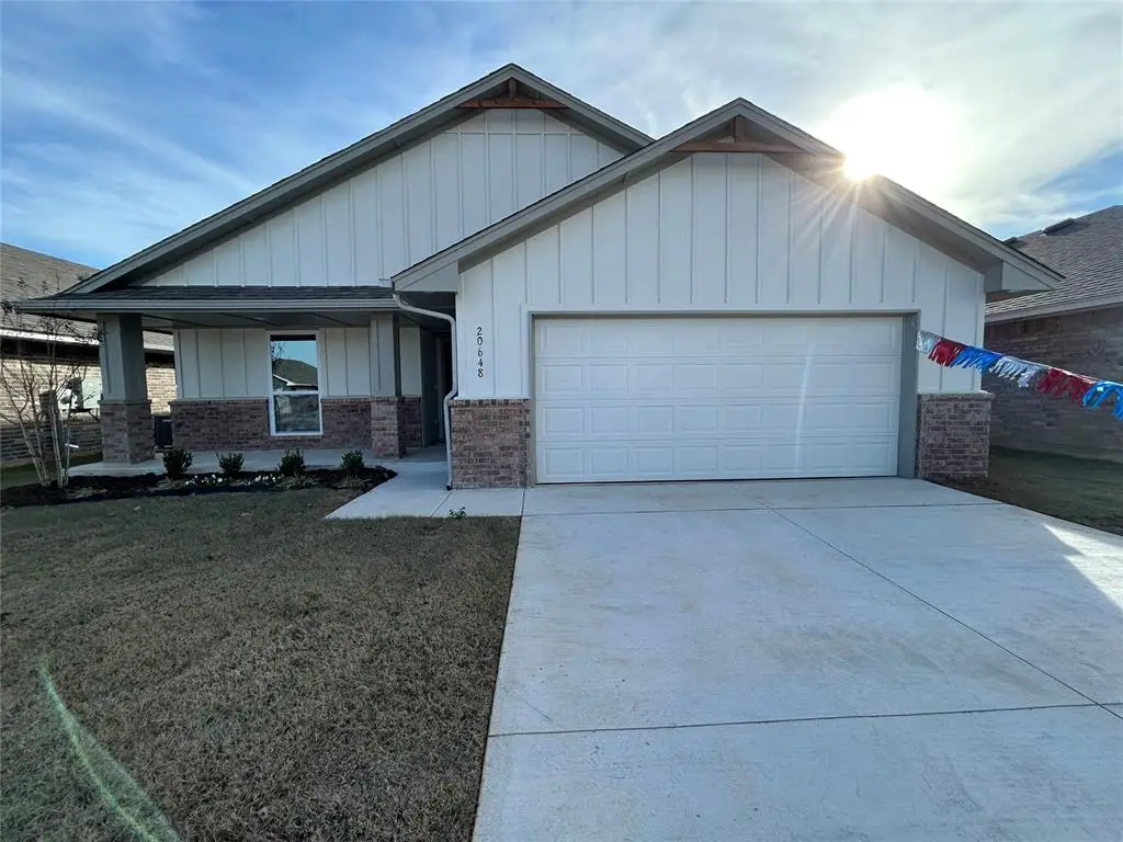 20648 Brush Creek Boulevard, Harrah, OK 73045 - Image #1