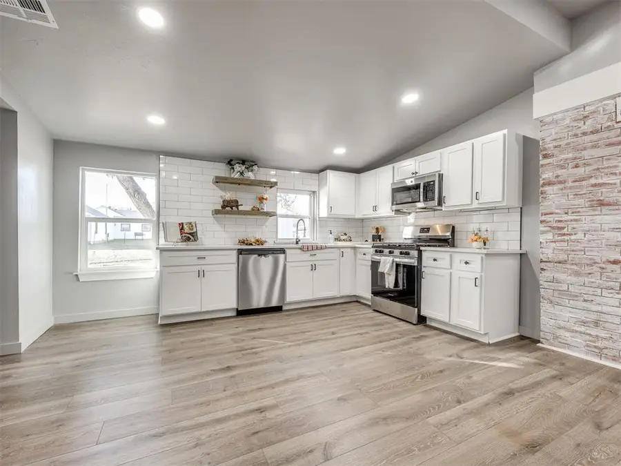 420 Colorado Street, Jones, OK 73049 - Image #2