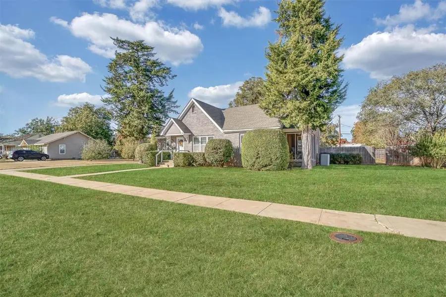 821 E Elm Street, Altus, OK 73521 - Image #2