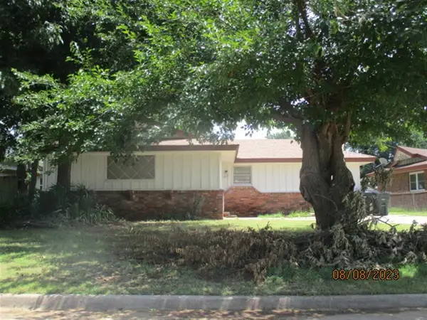 1510 Hampton Drive, Del City, OK 73115