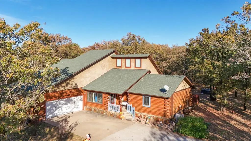 9959 Hickory Hollow Road, Shawnee, OK 74804 - Image #1