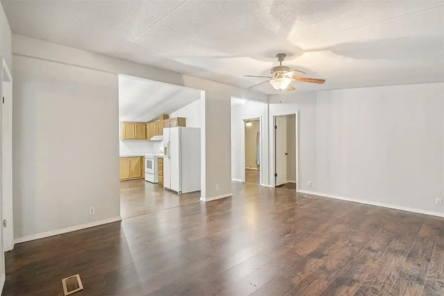 12900 Raymond King Drive, Moore, OK 73165 - Image #3