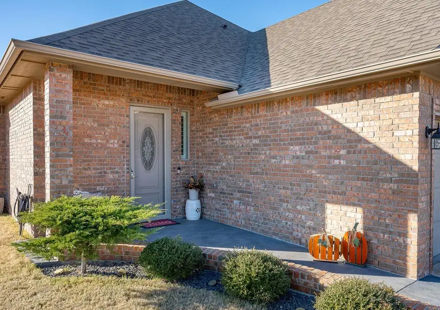15309 Whitehorn Way, Edmond, OK 73013 - Image #2