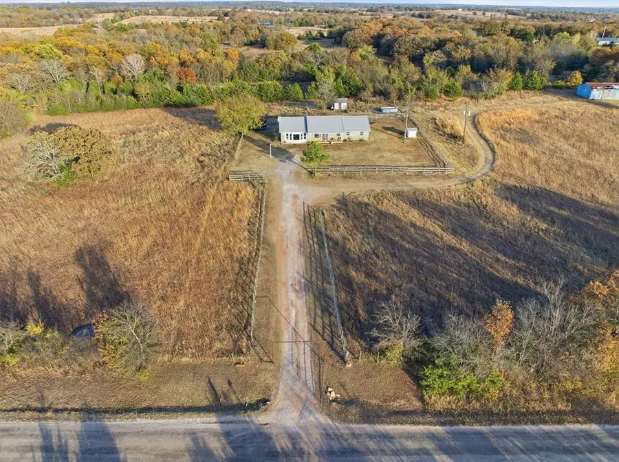 28275 Harrison Road, Macomb, OK 74852 - Image #2