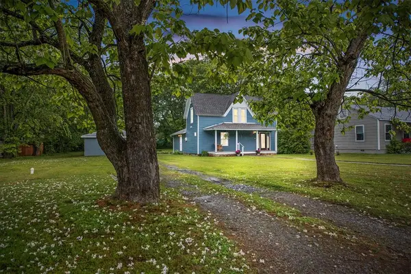 803 N State Street, Wagoner, OK 74467