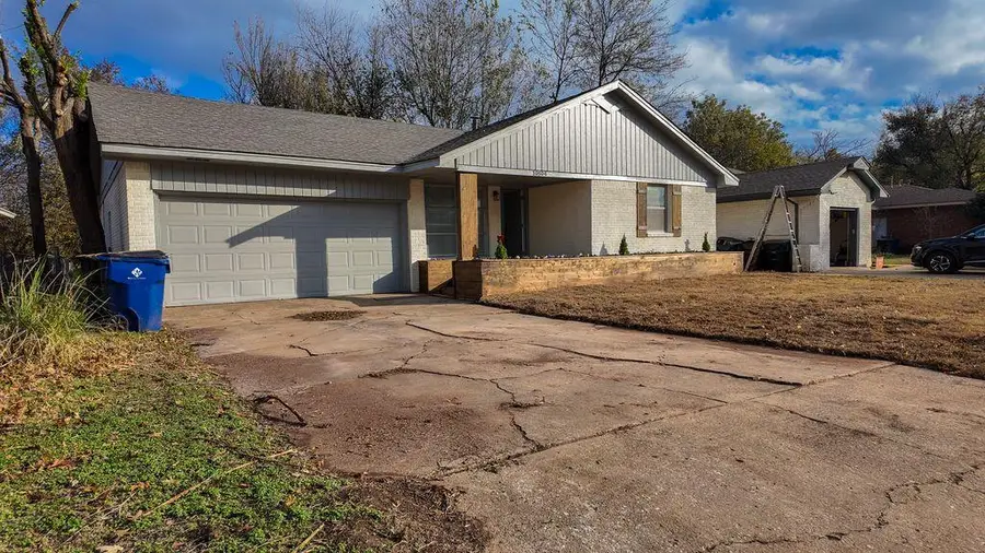 10504 Sunnymeade Place, Oklahoma City, OK 73120 - Image #2