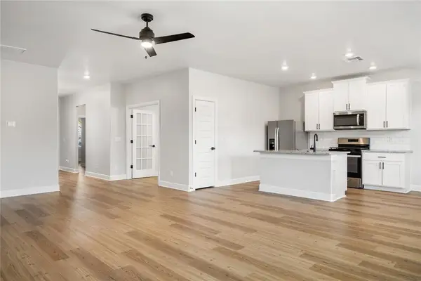 11949 SW 30th Street, Yukon, OK 73099