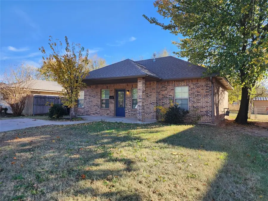 106 W Clegern Avenue, Edmond, OK 73003 - Image #2
