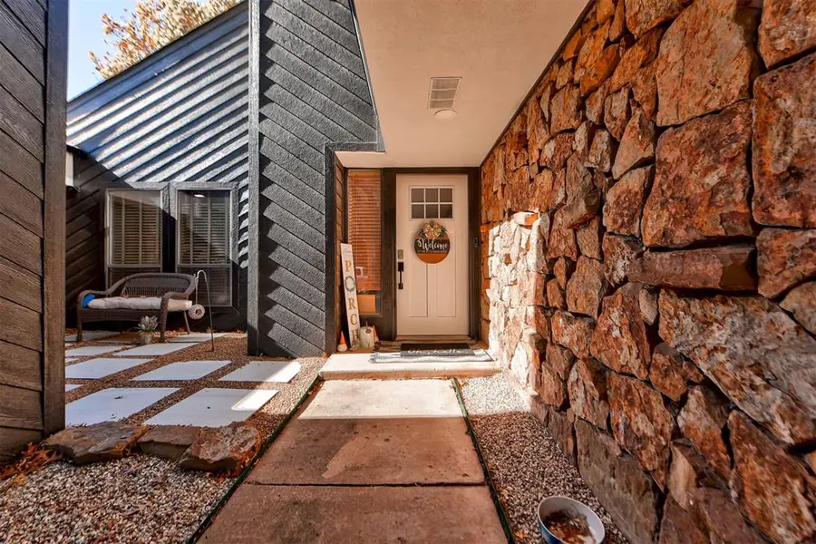 1014 Thistlewood Drive, Norman, OK 73072 - Image #3