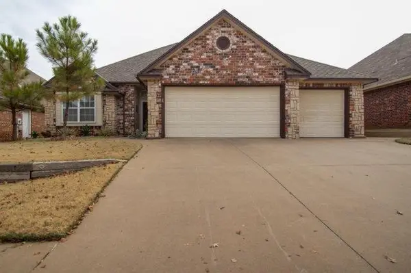 16712 Farmington Way, Edmond, OK 73012