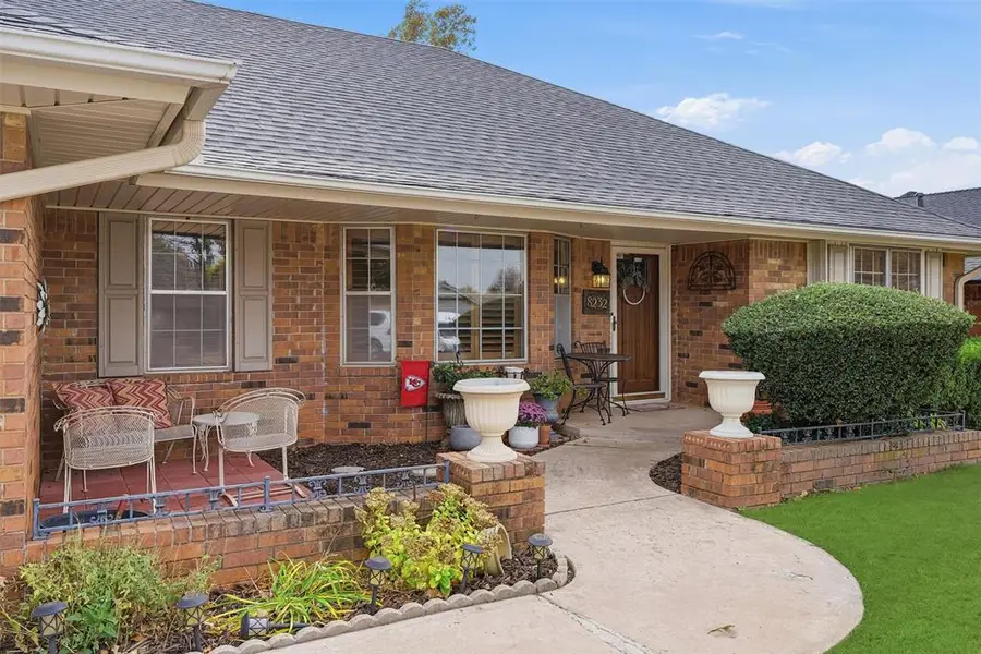 8232 NW 99th Street, Oklahoma City, OK 73162 - Image #2