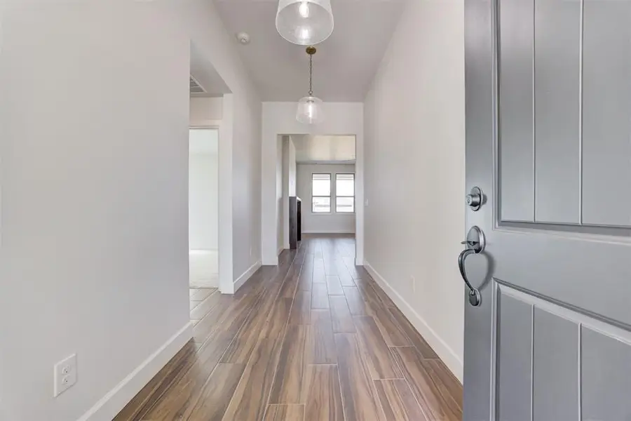 208 Camellia Circle, Noble, OK 73068 - Image #3