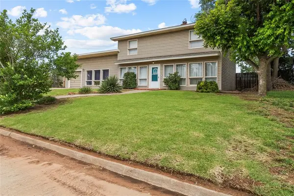 1405 Saber Lane, Weatherford, OK 73096