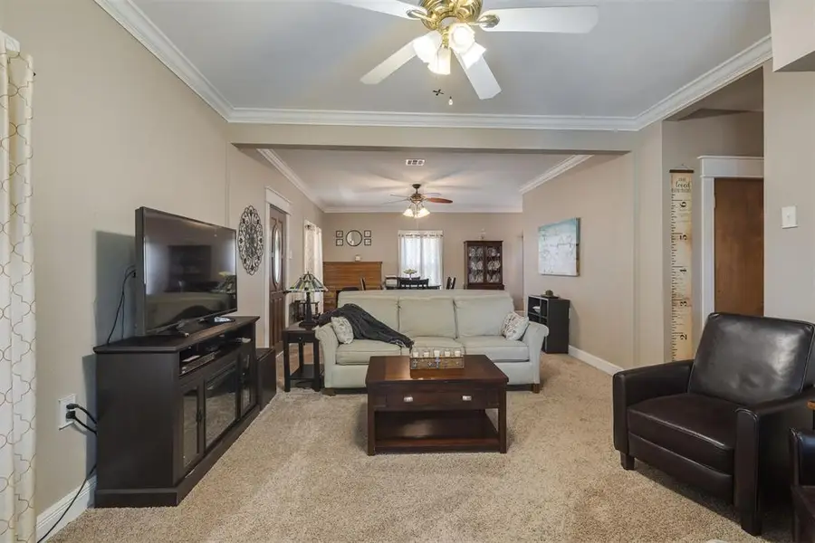 613 N Wineblood Street, Checotah, OK 74426 - Image #3