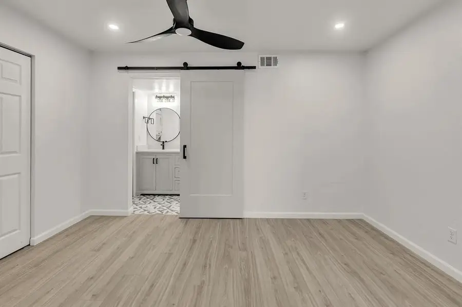 11550 N May Avenue #F207, Oklahoma City, OK 73120 - Image #3