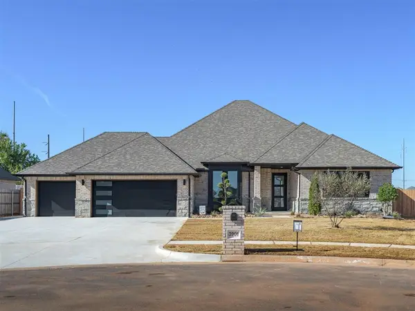 3901 Sorano Drive, Moore, OK 73160