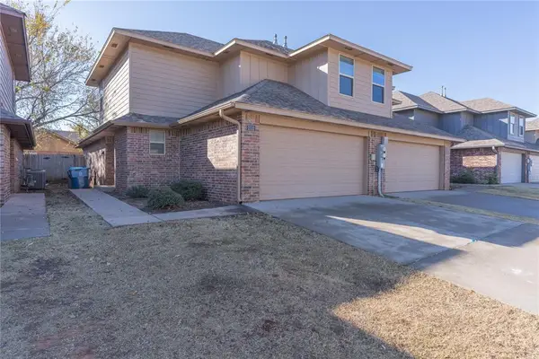 2132 Buena Vida Lane, Edmond, OK 73013