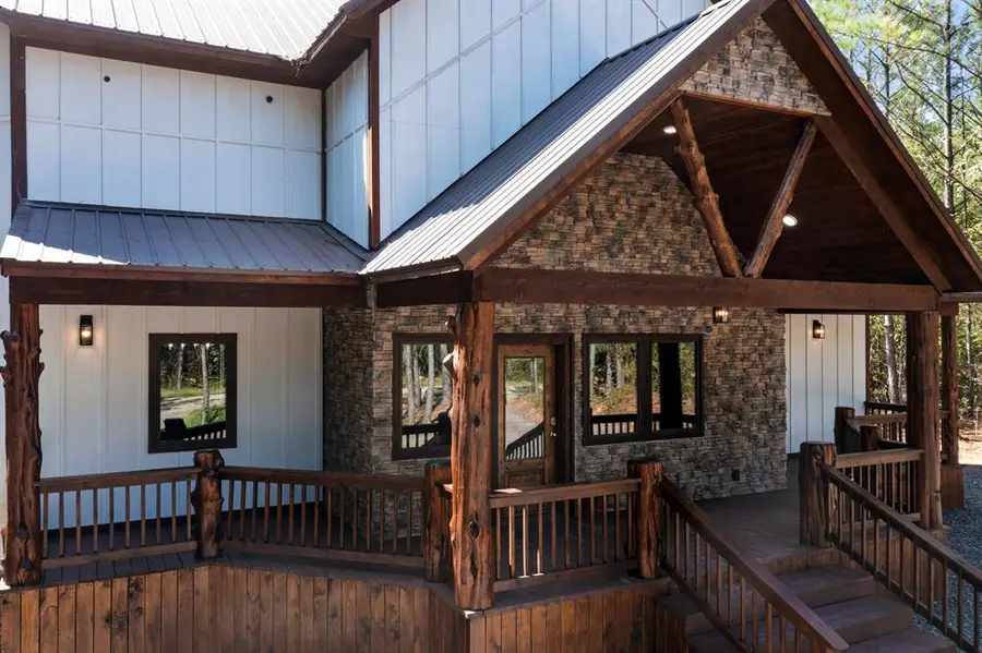 165 N Bear Hickory Trail, Broken Bow, OK 74728 - Image #2