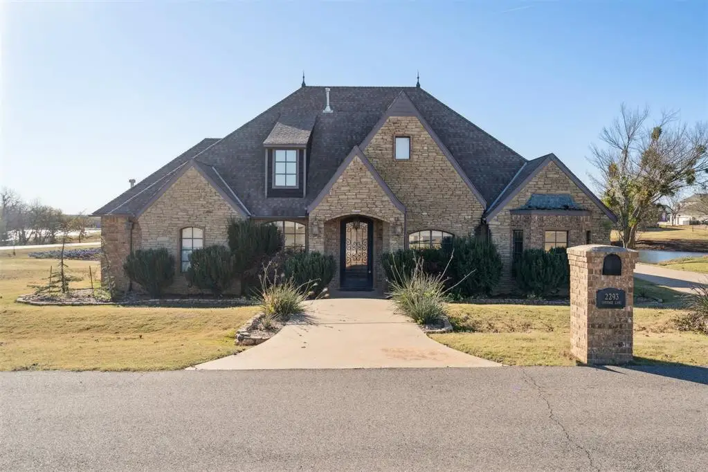 2293 Cottage Lane, Blanchard, OK 73010 - Image #1