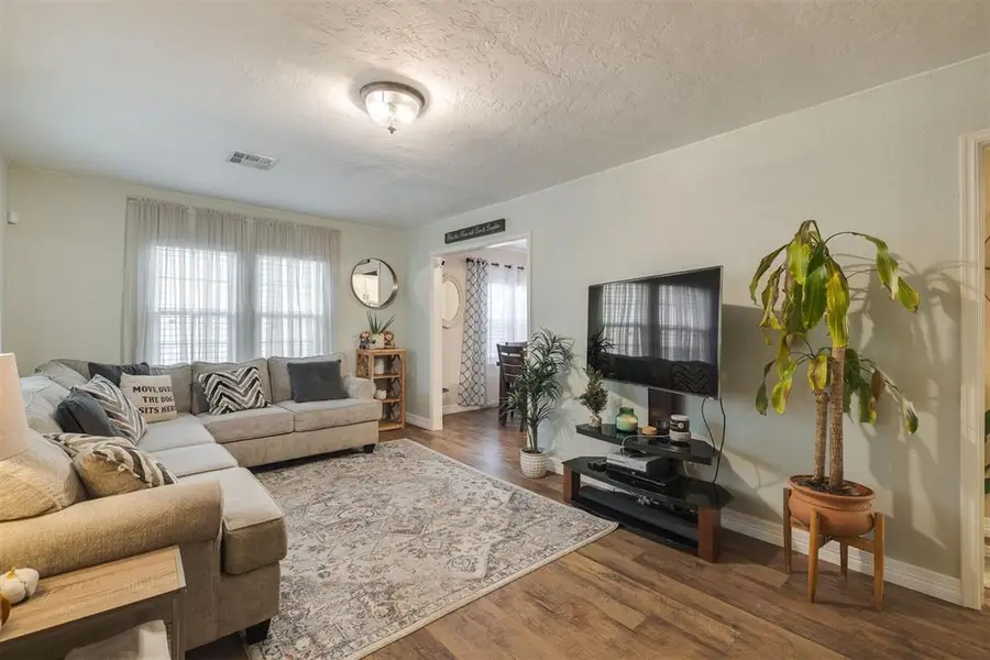 4816 S Hudson Avenue, Oklahoma City, OK 73109 - Image #2