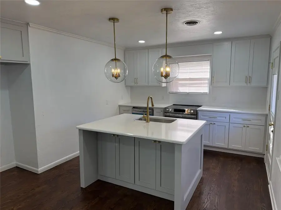 1123 W Brooks Drive, Norman, OK 73069 - Image #3