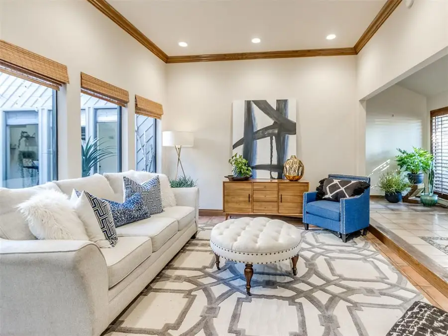 4201 Old Farm Road, Oklahoma City, OK 73120 - Image #3