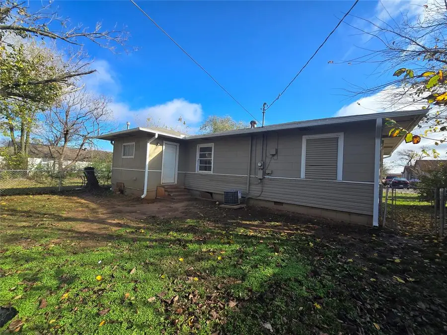 2106 N Aydelotte Avenue, Shawnee, OK 74804 - Image #3