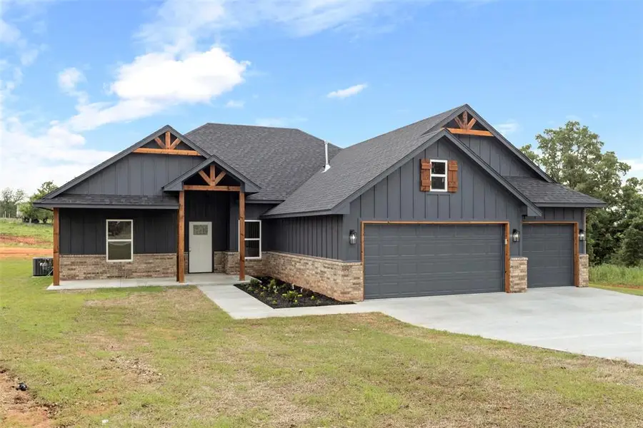 3000 Road Runner Court, Guthrie, OK 73044 - Image #2