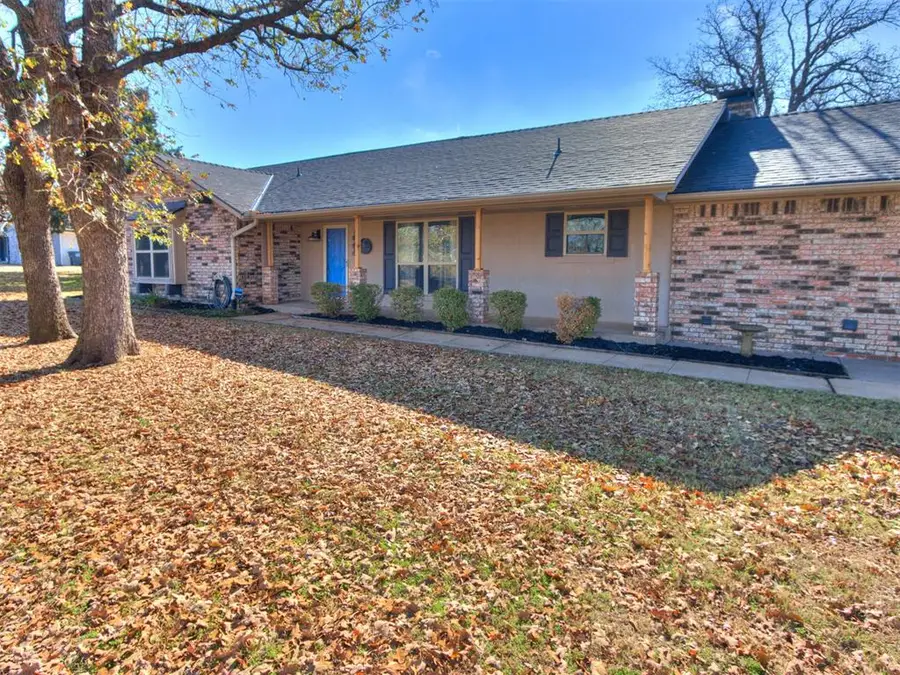 312 Atchley Drive, Edmond, OK 73034 - Image #3