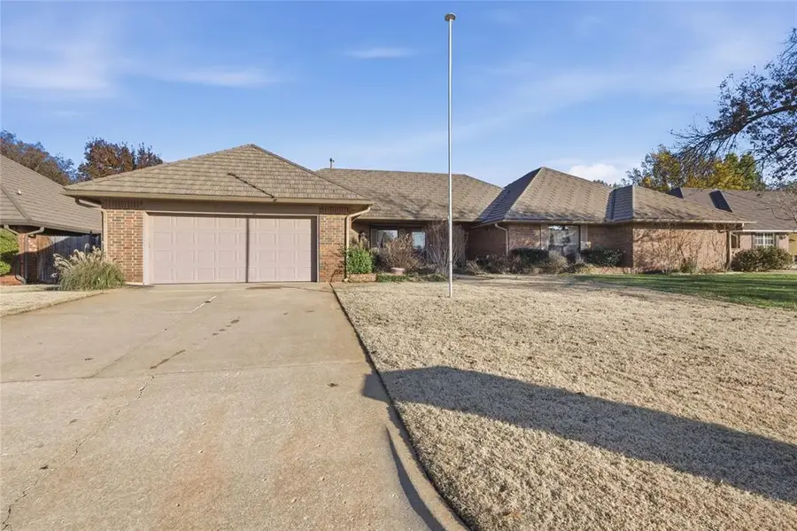 12508 Deerwood Drive, Oklahoma City, OK 73142 - Image #3