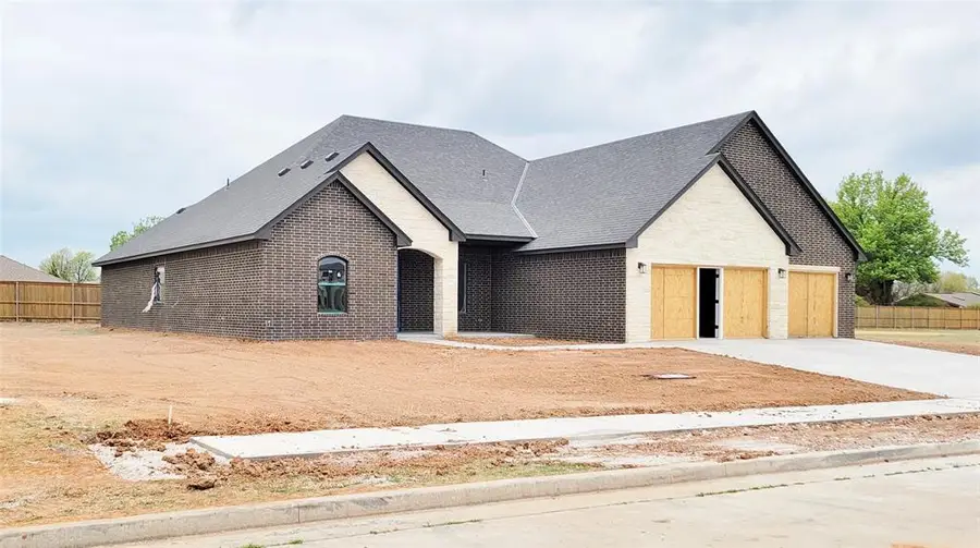 3508 Scissortail Lane, Chickasha, OK 73018 - #3