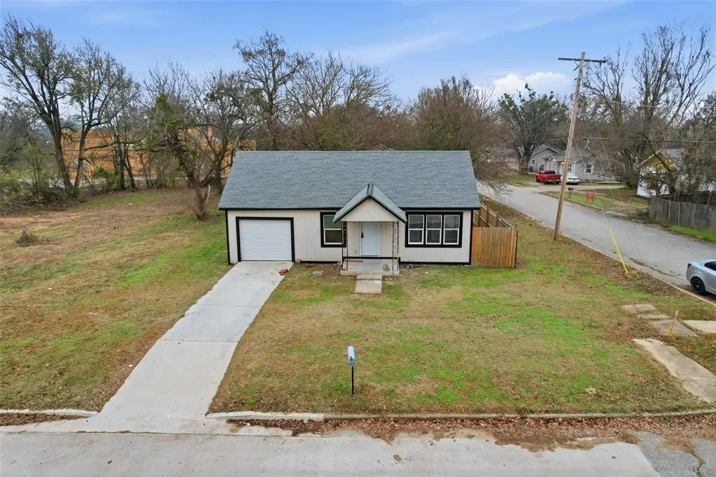 243 S Minnesota Avenue, Shawnee, OK 74801 - Image #1