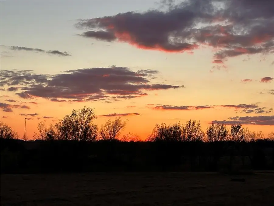 2162 Hux Drive, Blanchard, OK 73010 - Image #2