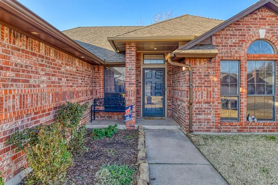 9401 Maybrook Drive, Oklahoma City, OK 73159 - Image #3
