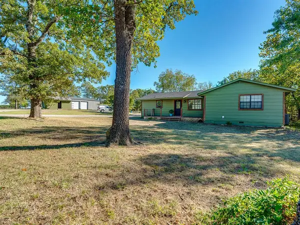 5775 County Road 1590, Roff, OK 74865