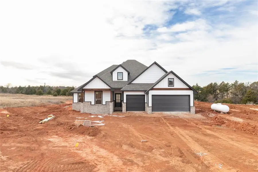 623 Still Meadows, Guthrie, OK 73044 - Image #2