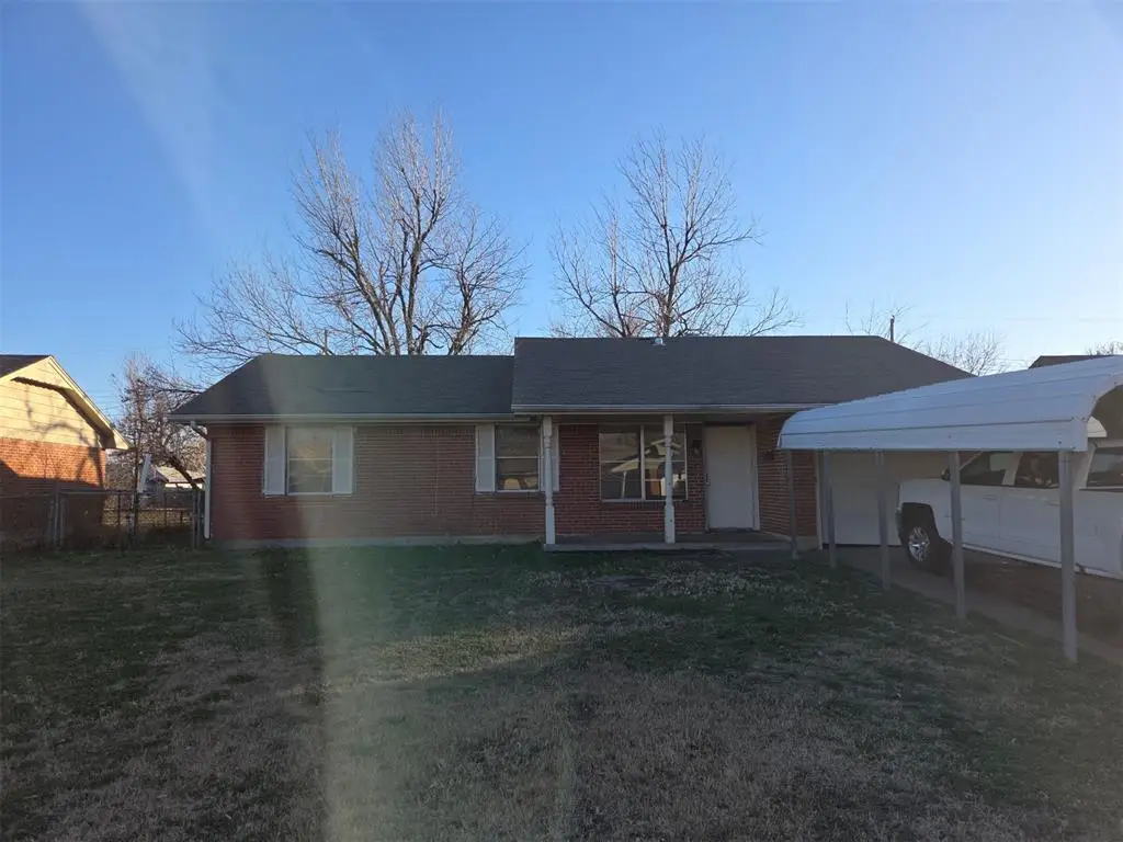 936 SW 2nd Street, Moore, OK 73160 - Image #1