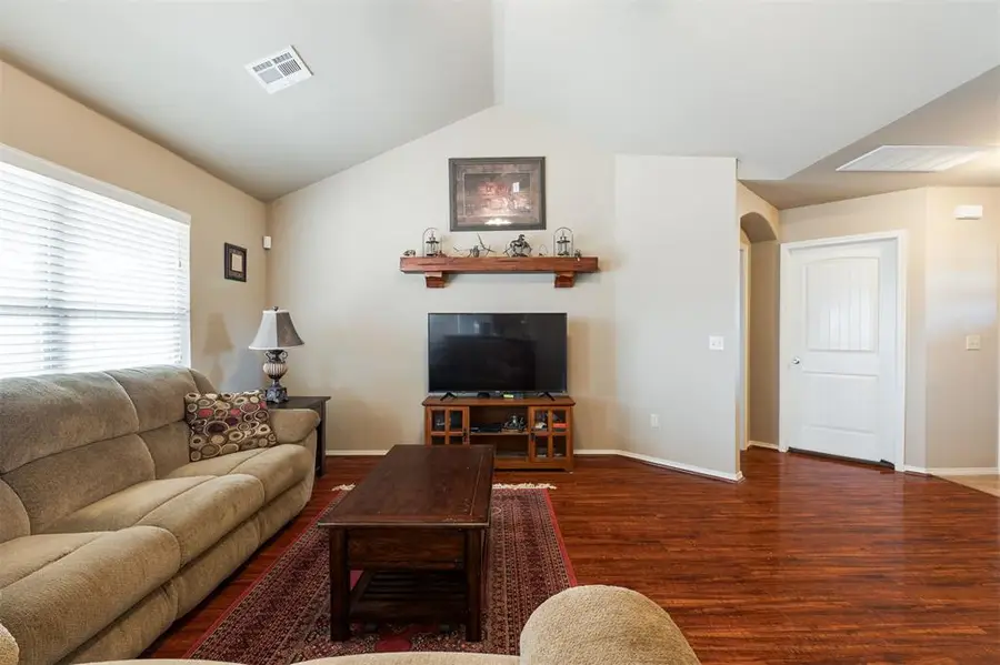 20100 N Rolling Meadows Drive, Luther, OK 73054 - Image #3