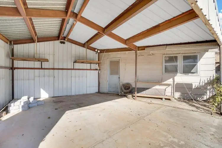 110 W Davis Street, Tipton, OK 73570 - Image #2